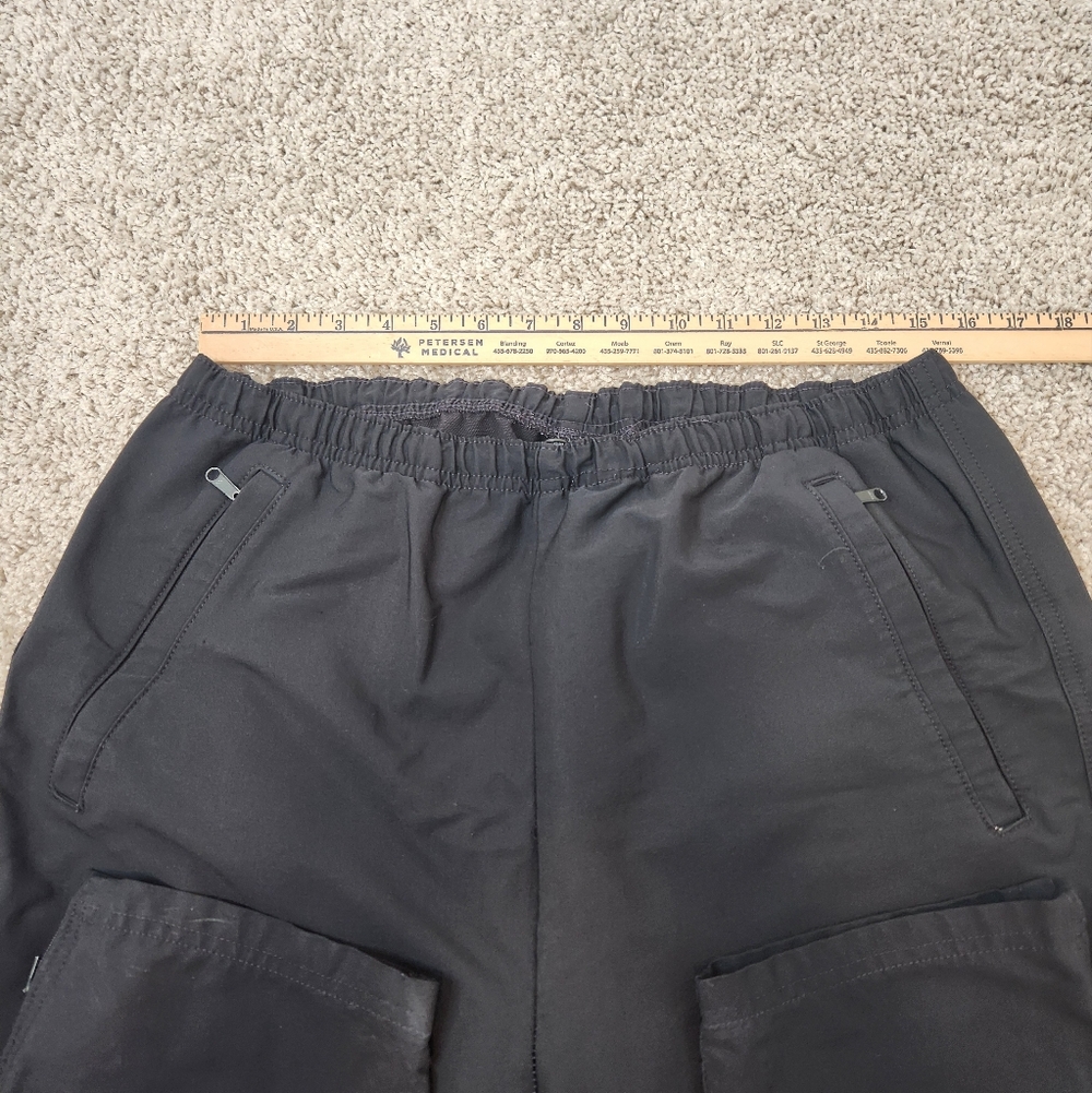 L.L. Bean Hiking Outdoor Pants - Picture 5 of 11